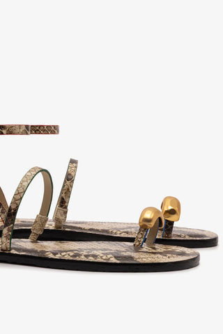 Flat Biarritz Couro Cobra Bege Flat Sandal Larroudé