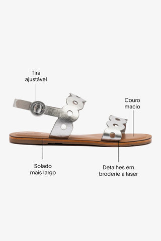 Sandália Flat Florence Couro Prateado Flat Sandal Larroudé