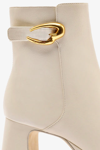 Bota Plataforma Dolly Verona Low Couro Off White Boot Larroudé