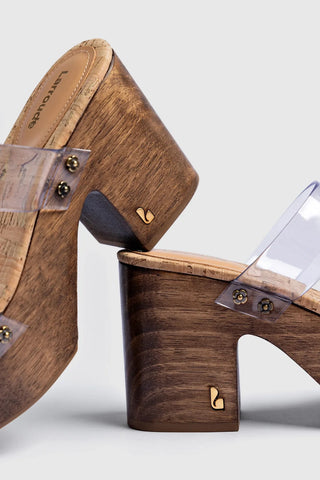 Mule Plataforma Miso Clear Vinil Transparente e Cortiça Natural Sandal Larroudé