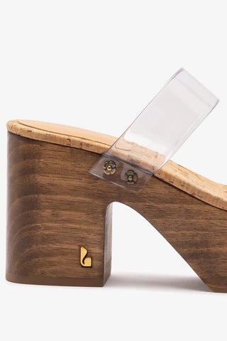 Mule Plataforma Miso Clear Vinil Transparente e Cortiça Natural Sandal Larroudé