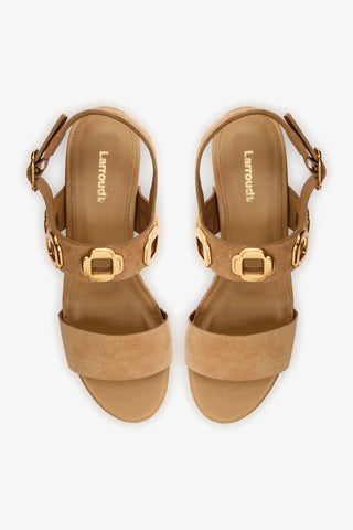 Sandália Plataforma Miso Camurça Caramelo Sandal Larroudé