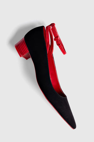 Larroudé x CPPXO: Scarpin Camurça Preto e Vermelho Pump Larroudé x CPPXO