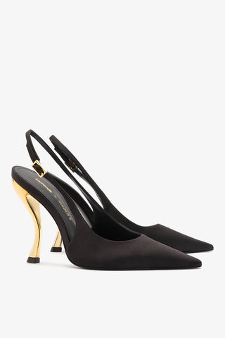 Larroudé x Nicolò B.: Slingback Grace Cetim Preto Pump Larroudé x Nicolò Beretta