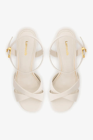 Sandália Plataforma Bianca High Couro Off White Sandal Larroudé