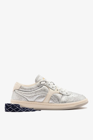 Tênis George Couro Prateado e Off White Sneaker Larroudé