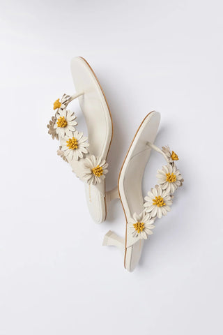 Sandália Fiore Couro Off White Sandal Larroudé