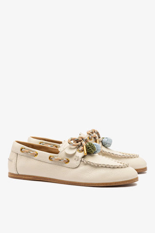 Mocassim Boat Shoe Cyprus Couro Off White Loafer Larroudé