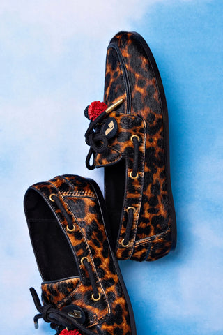 Mocassim Boat Shoe Cyprus Couro Leopardo Loafer Larroudé