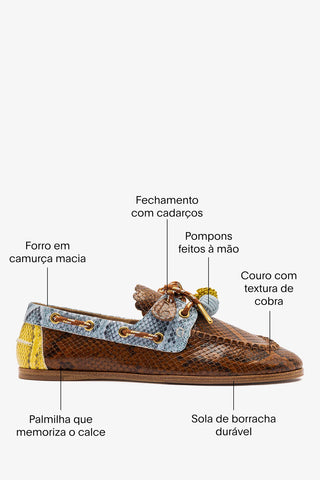 Mocassim Boat Shoe Cyprus Couro Cobra Marrom, Azul e Amarelo Loafer Larroudé