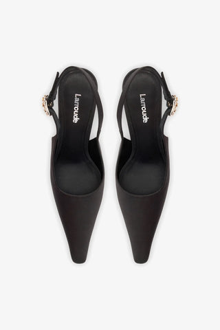 Slingback Carine Cetim Preto Pump Larroudé