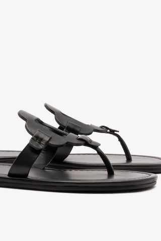 Sandália Flat Margherita Couro Preto Flat Sandal Larroudé