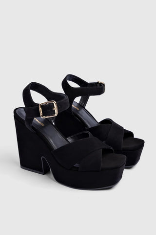 Sandália Plataforma Cher Camurça Preto Sandal Larroudé