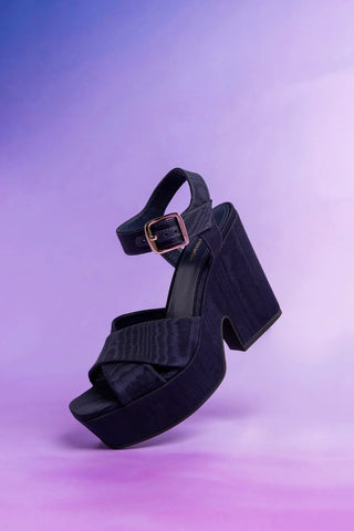 Sandália Plataforma Cher Seda Azul Sandal Larroudé