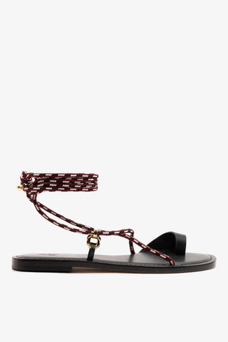 Sandália Flat Antibes Couro Preto Flat Sandal Larroudé