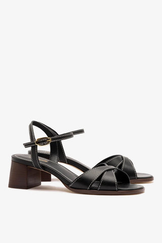 Sandália Roma Couro Preto Sandal Larroudé