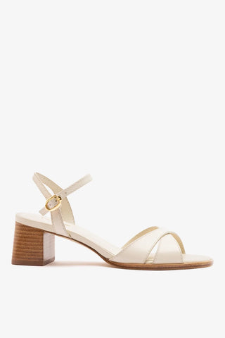 Sandália Roma Couro Off White Sandal Larroudé