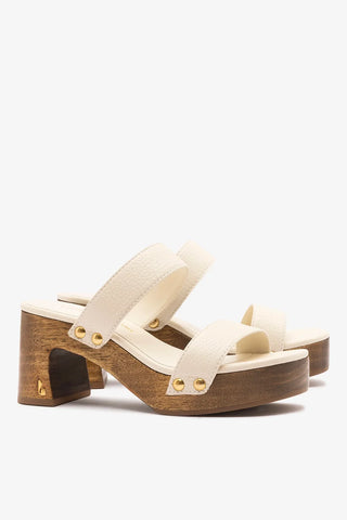 Larroudé x Kenneth Cole: Mule Couro Off White Sandal Larroudé x Kenneth Cole