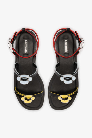 Sandália Flat Tinx Couro Preto Flat Sandal Larroudé