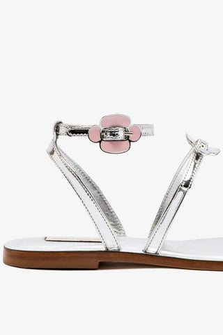 Sandália Flat Tinx Espelhado Prateado Flat Sandal Larroudé