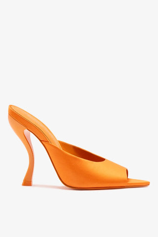 Larroudé x Nicolò B.: Mule Malibu Cetim Laranja Mule Larroudé x Nicolò Beretta