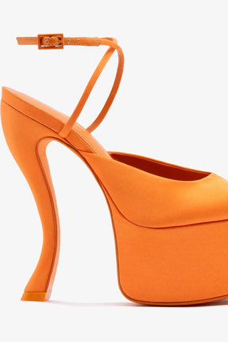 Larroudé x Nicolò B.: Sandália Lola Cetim Laranja Sandal Larroudé x Nicolò Beretta