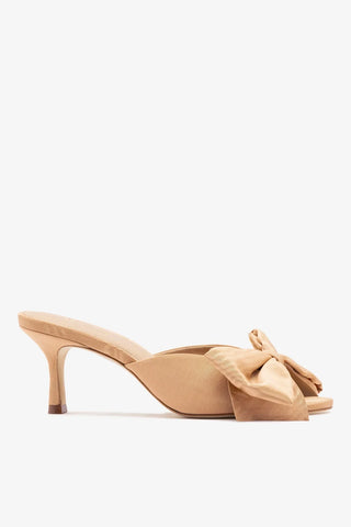Mule Peep Toe Elle Seda Bege Mule Larroudé
