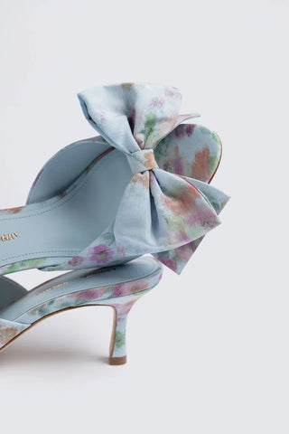 Larroudé x Markarian: Mule Peep Toe Elle Tecido Floral Azul Mule Larroudé x Markarian