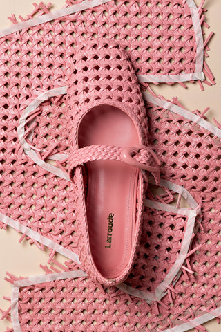 Sapatilha Verona New Macramê Couro Rosa Ballerina Larroudé