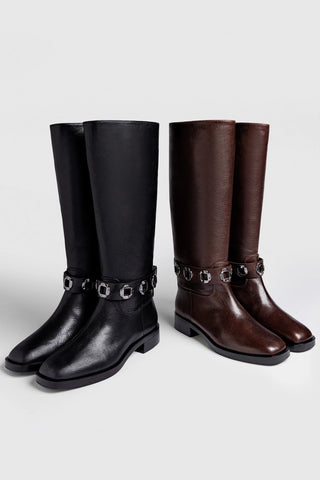 Bota Milan New Flat Milan Couro Preto Boot Larroudé