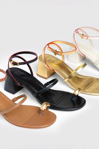 Sandália Salto Bloco Biarritz Couro Preto Sandal Larroudé