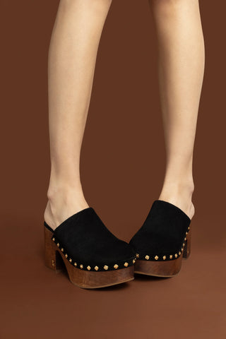 Mule Clog Plataforma Miso Camurça Preto Mule Larroudé